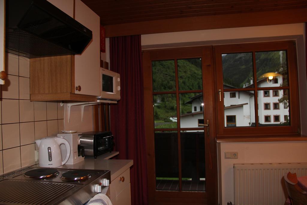 Haus Puit Mandarfen Pitztal Leilighet Sankt Leonhard im Pitztal Rom bilde